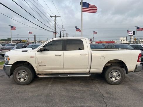 Used 2022 RAM 2500 Big Horn AWD/4WD image 4
