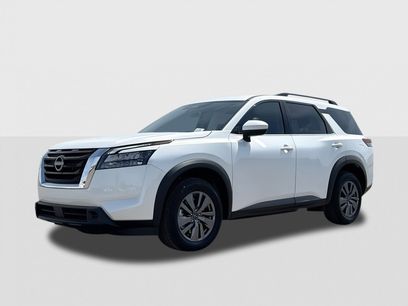 New 2025 Nissan Pathfinder SV