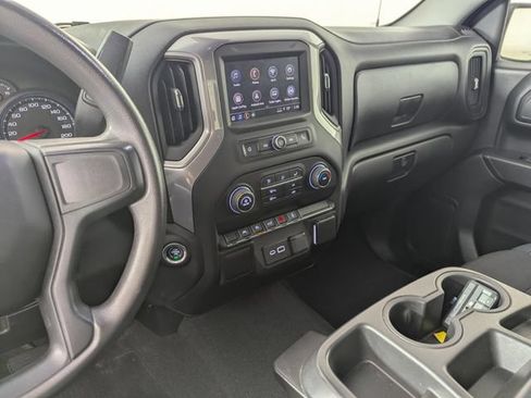 Used 2023 Chevrolet Silverado 1500 Custom AWD/4WD image 14