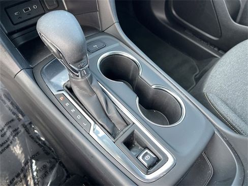 Certified 2024 Chevrolet Equinox LT image 19