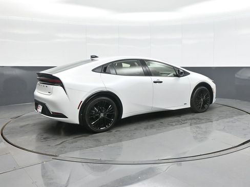 Certified 2026 Toyota Prius AWD image 7