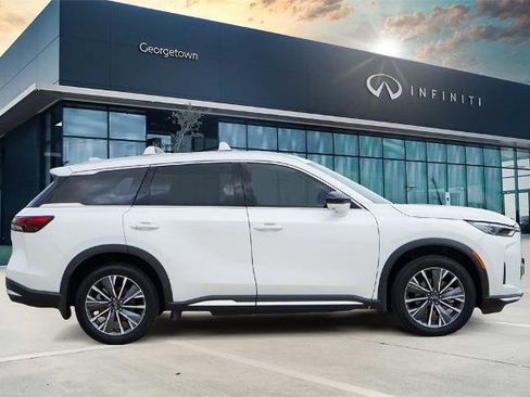 Certified 2026 INFINITI QX60 Luxe w/ Cargo Package image 3