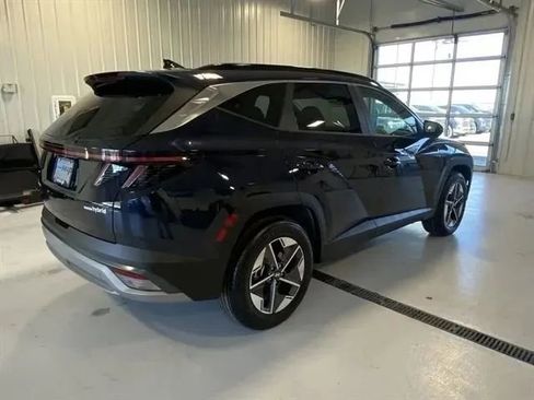 Used 2025 Hyundai Tucson SEL image 3