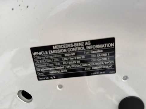 Used 2024 Mercedes-Benz C 300 4MATIC Sedan w/ AMG Line w/ Night Package image 33