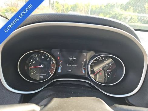 Used 2017 Jeep Compass Latitude w/ Popular Equipment Group AWD/4WD image 13