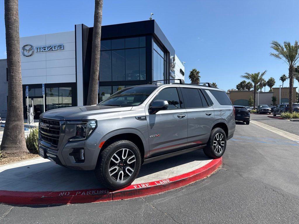 Used 2021 GMC Yukon AT4 w/ AT4 Premium Package AWD/4WD image 1
