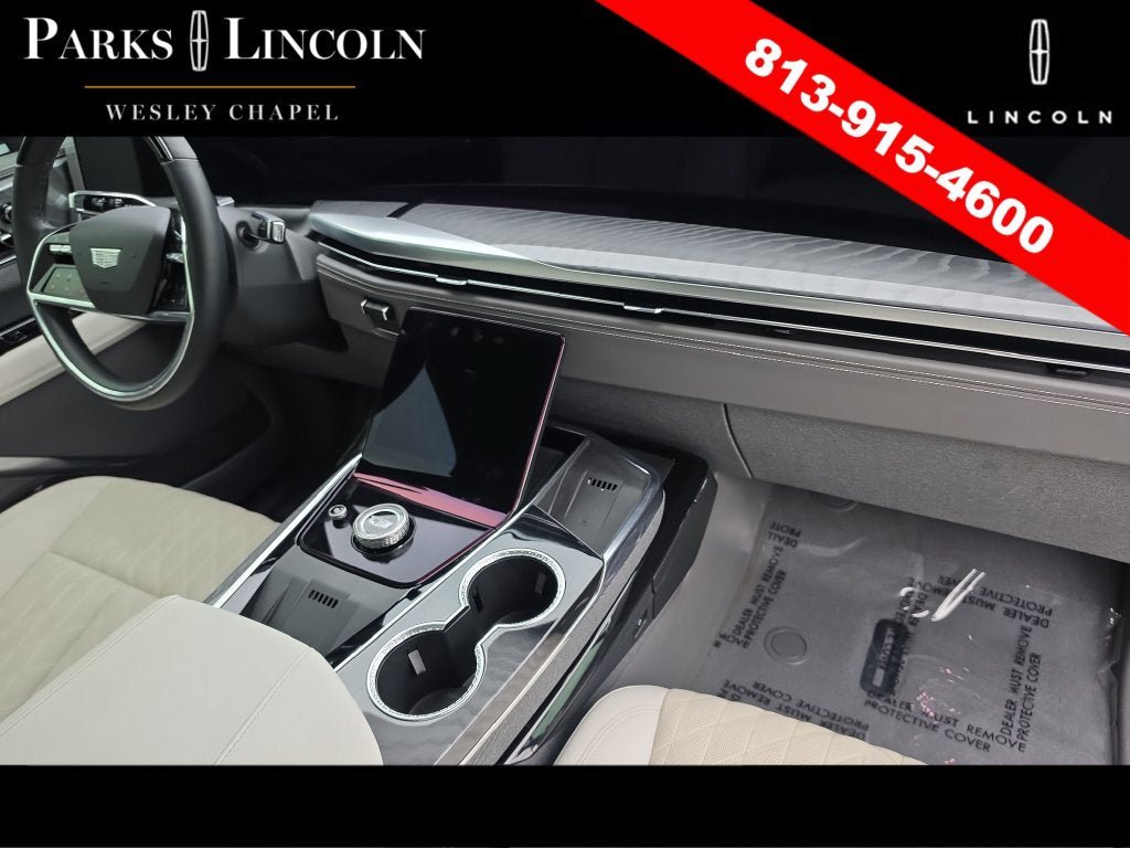 Used 2026 Cadillac Escalade IQ Sport 1 w/ LPO, ONYX Package AWD/4WD image 10