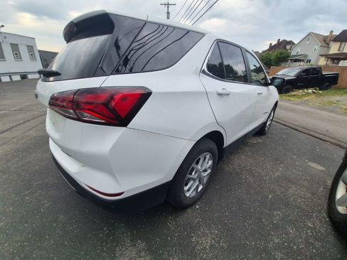 Used 2024 Chevrolet Equinox LT w/ LPO, Floor Liner Package AWD/4WD image 7