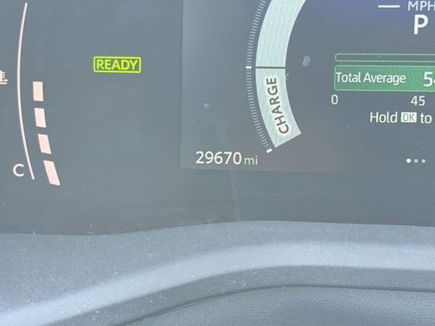 Used 2025 Toyota Camry LE FWD image 21