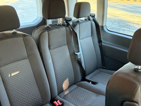 Used 2023 Ford Transit 350 XLT image 24