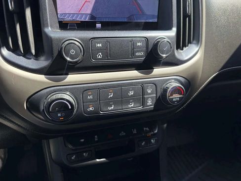 Used 2019 GMC Canyon Denali image 21