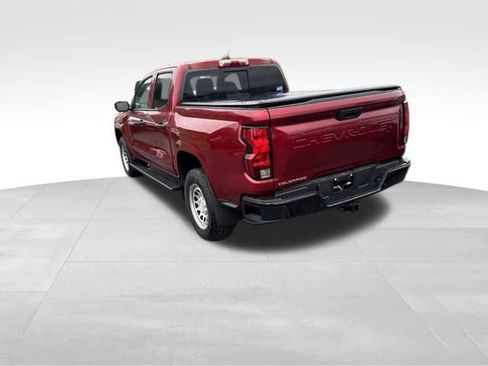 Used 2025 Chevrolet Colorado W/T w/ Advanced Trailering Package RWD image 9