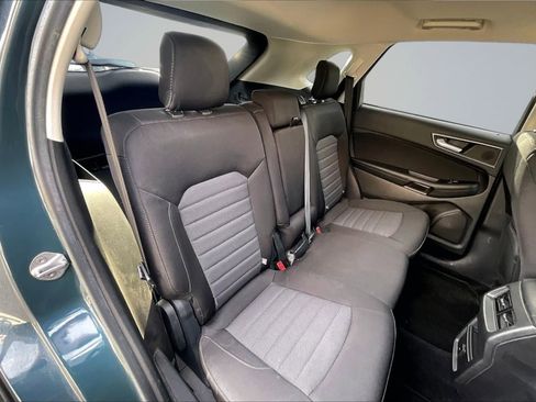 Used 2016 Ford Edge SE image 27