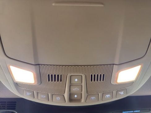 Used 2022 Lincoln Nautilus Reserve w/ Equipment Group 201A image 22