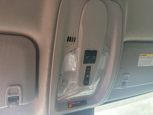 Used 2015 Chevrolet Equinox LS FWD image 21