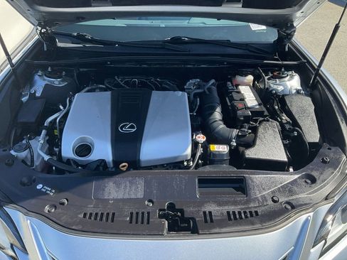 Used 2022 Lexus ES 350 w/ Premium Package image 31