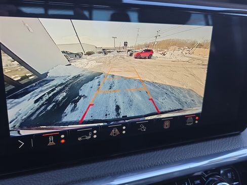 Used 2024 GMC Sierra 2500 Denali w/ Denali Reserve Package image 30