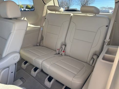 Used 2021 GMC Acadia Denali w/ Denali Technology Package image 14