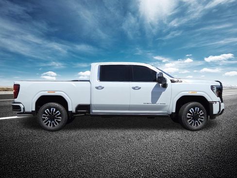 New 2026 GMC Sierra 2500 Denali Ultimate AWD/4WD image 23
