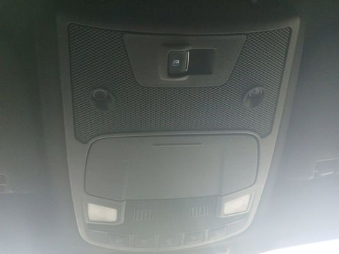 Used 2019 Ford F150 Lariat image 29