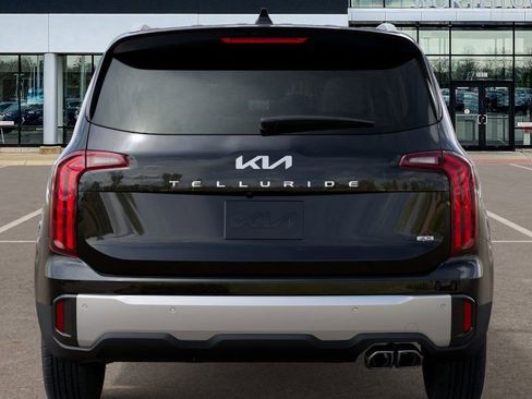 New 2025 Kia Telluride S image 14