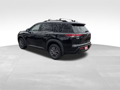 New 2026 Nissan Pathfinder SV image 2