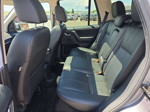 Used 2015 Land Rover LR2 AWD/4WD image 25