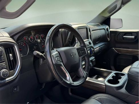 Used 2020 Chevrolet Silverado 1500 LT Trail Boss AWD/4WD image 52