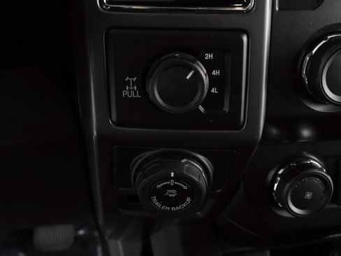 Used 2020 Ford F150 XLT w/ Equipment Group 302A Luxury image 31