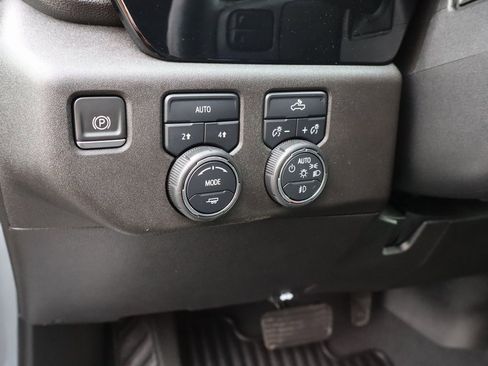 Used 2023 Chevrolet Silverado 1500 RST image 12