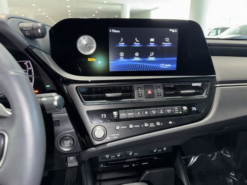 Used 2022 Lexus ES 350 w/ Premium Package image 25