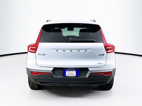 Used 2026 Volvo XC40 B5 Plus w/ Protection Package Premier AWD/4WD image 15