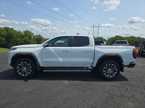 Used 2023 GMC Canyon Denali AWD/4WD image 4