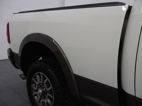 Used 2019 RAM 2500 Limited AWD/4WD image 32