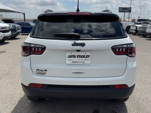 Used 2026 Jeep Compass Limited AWD/4WD image 5