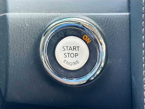 Used 2023 Nissan Armada Platinum w/ Captain's Chairs Package image 17