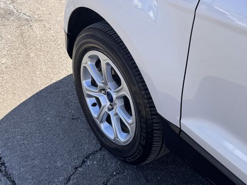 Used 2022 Ford EcoSport SE image 9