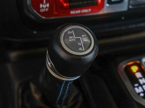 Used 2023 Jeep Wrangler Unlimited Rubicon 4xe image 22