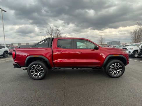 New 2026 GMC Canyon AT4 w/ Nightfall Edition image 9