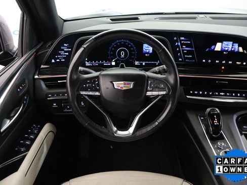 Used 2024 Cadillac Escalade Sport image 17