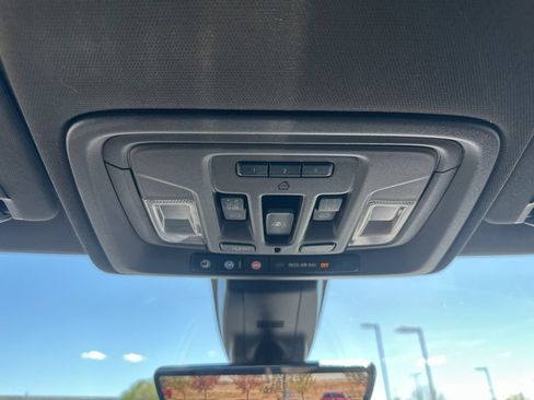 Used 2021 GMC Sierra 1500 Denali w/ Denali Ultimate Package image 8