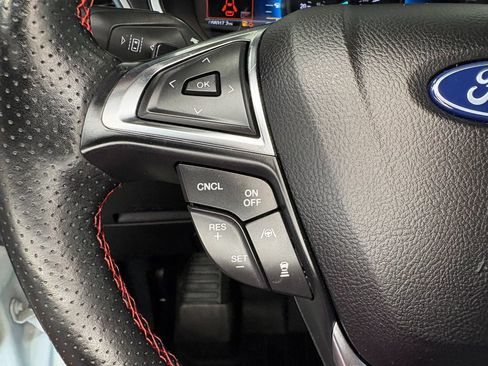 Used 2021 Ford Edge ST-Line AWD/4WD image 17