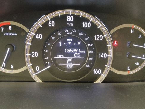 Used 2016 Honda Accord EX image 23
