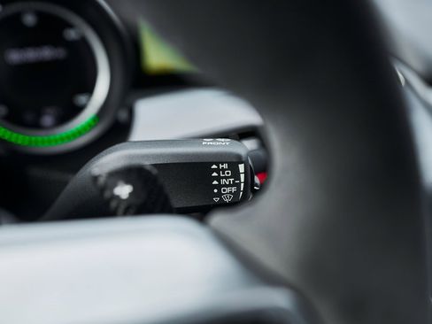 Used 2015 Porsche 918 Spyder w/Weissach Package image 71