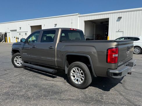Used 2014 GMC Sierra 1500 SLE w/ SLE Value Package AWD/4WD image 3