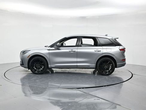 Used 2024 Lincoln Corsair FWD w/ Equipment Group 101A image 7