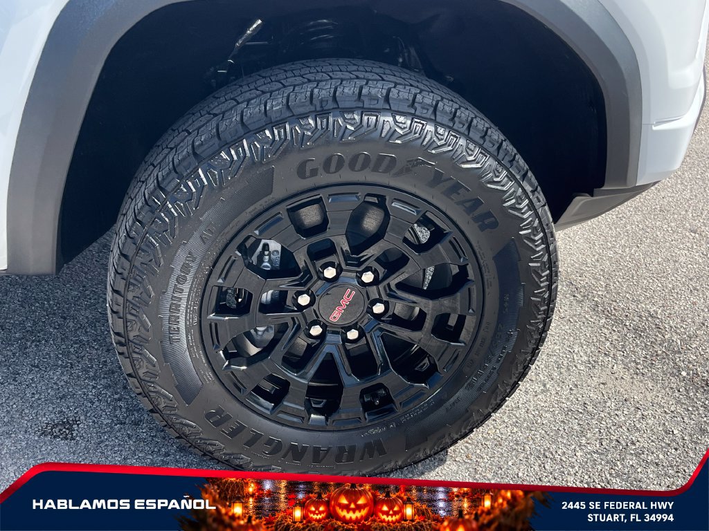 New 2026 GMC Canyon Elevation RWD image 21