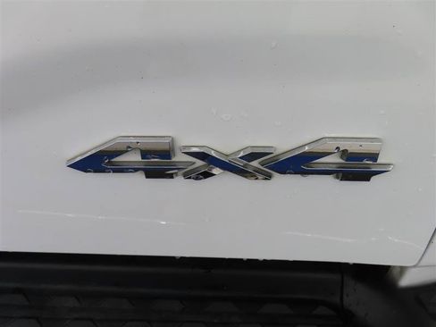 Used 2022 RAM 2500 Big Horn AWD/4WD image 13
