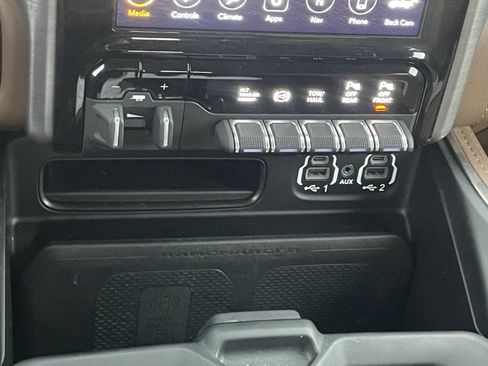 Used 2021 RAM 3500 Limited image 25