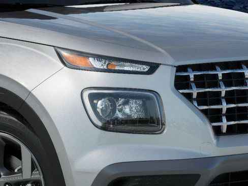 New 2026 Hyundai Venue SEL FWD image 9